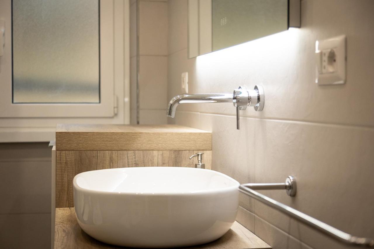 Matilde Modern Apartment-Rental In โรม ภายนอก รูปภาพ