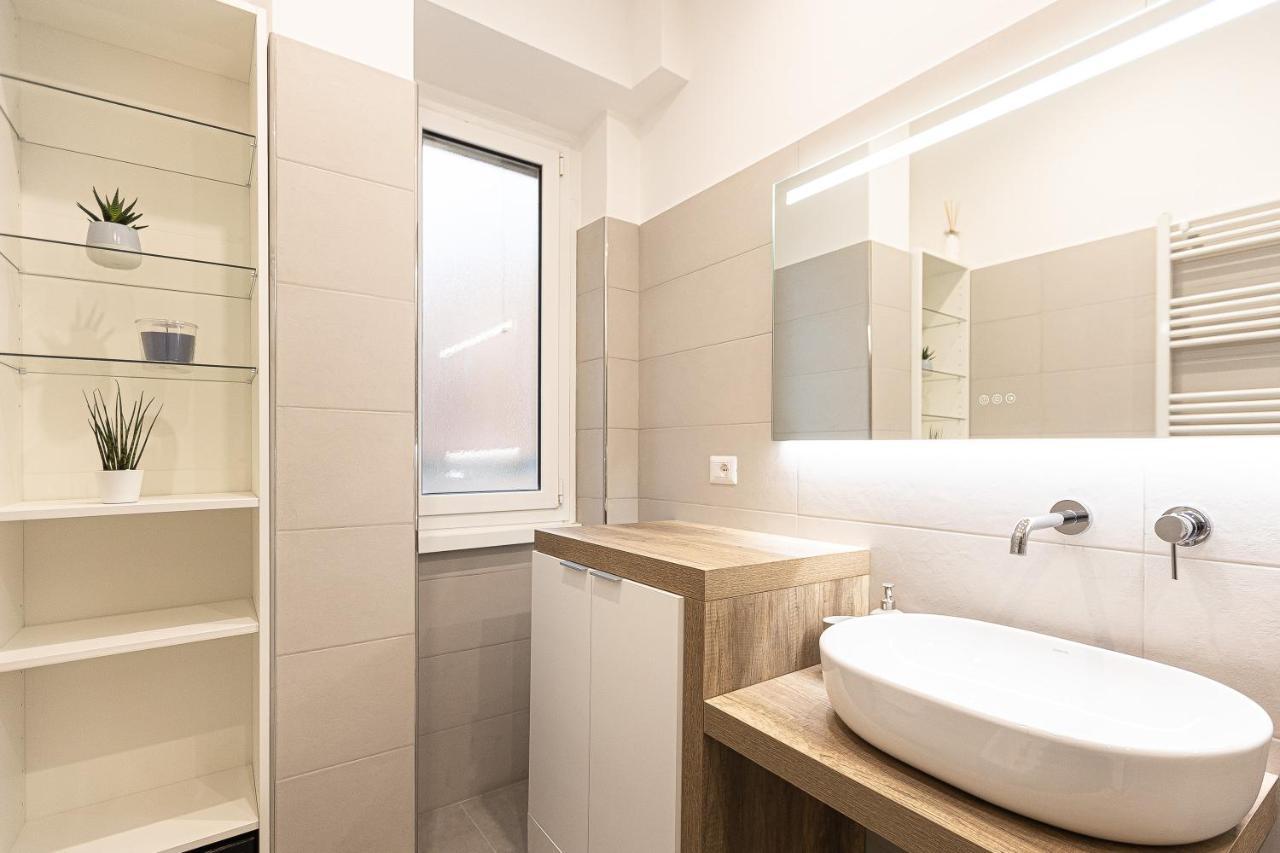 Matilde Modern Apartment-Rental In โรม ภายนอก รูปภาพ